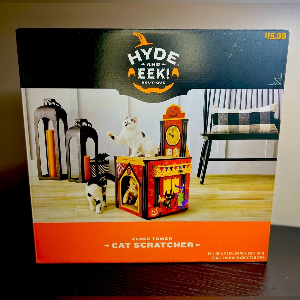 Tower clock cat scratcher